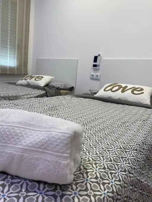 Apartamento La Pineda - Salou Port Aventura شقة